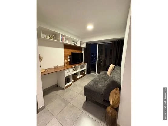 Modra zona 4 Amueblado — Apartamento en Alquiler en Zona 4, Guatemala, Ciudad — foto 4 de 17