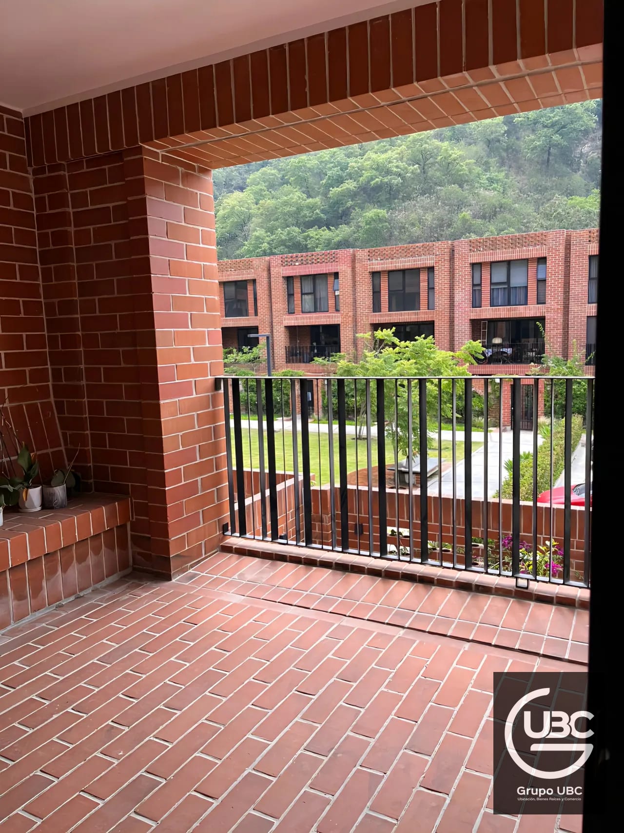 Casa en renta en Zona 13, condominio Iridia Homes — Casa en Alquiler en cañadas de elgin, Zona 13, Guatemala, Ciudad — foto 9 de 10