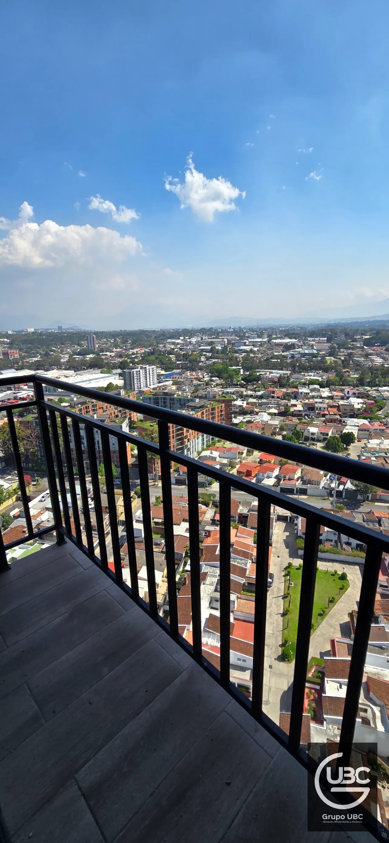 Apartamento a estrenar en Altaire Zona 11 — Apartamento en Venta en Zona 11, Guatemala, Ciudad — foto 1 de 14