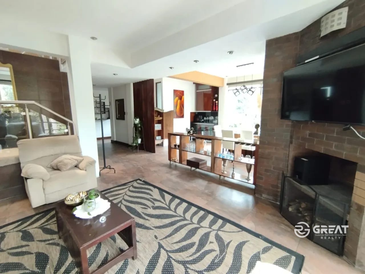 Exclusiva Residencia en Muxbal / Privacidad, Naturaleza ! — Casa en Venta en Muxbal, Guatemala, Ciudad — foto 2 de 12