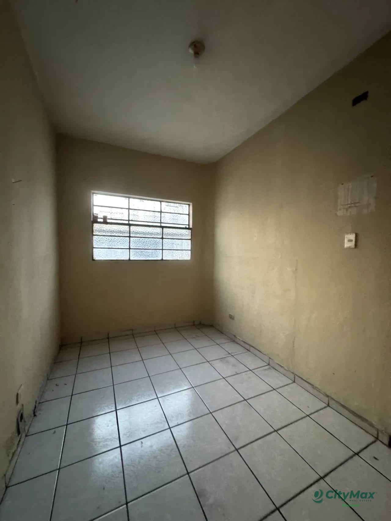 Casa uso comercial zona 9 — Casa en Alquiler en Zona 9, Guatemala, Ciudad — foto 10 de 11