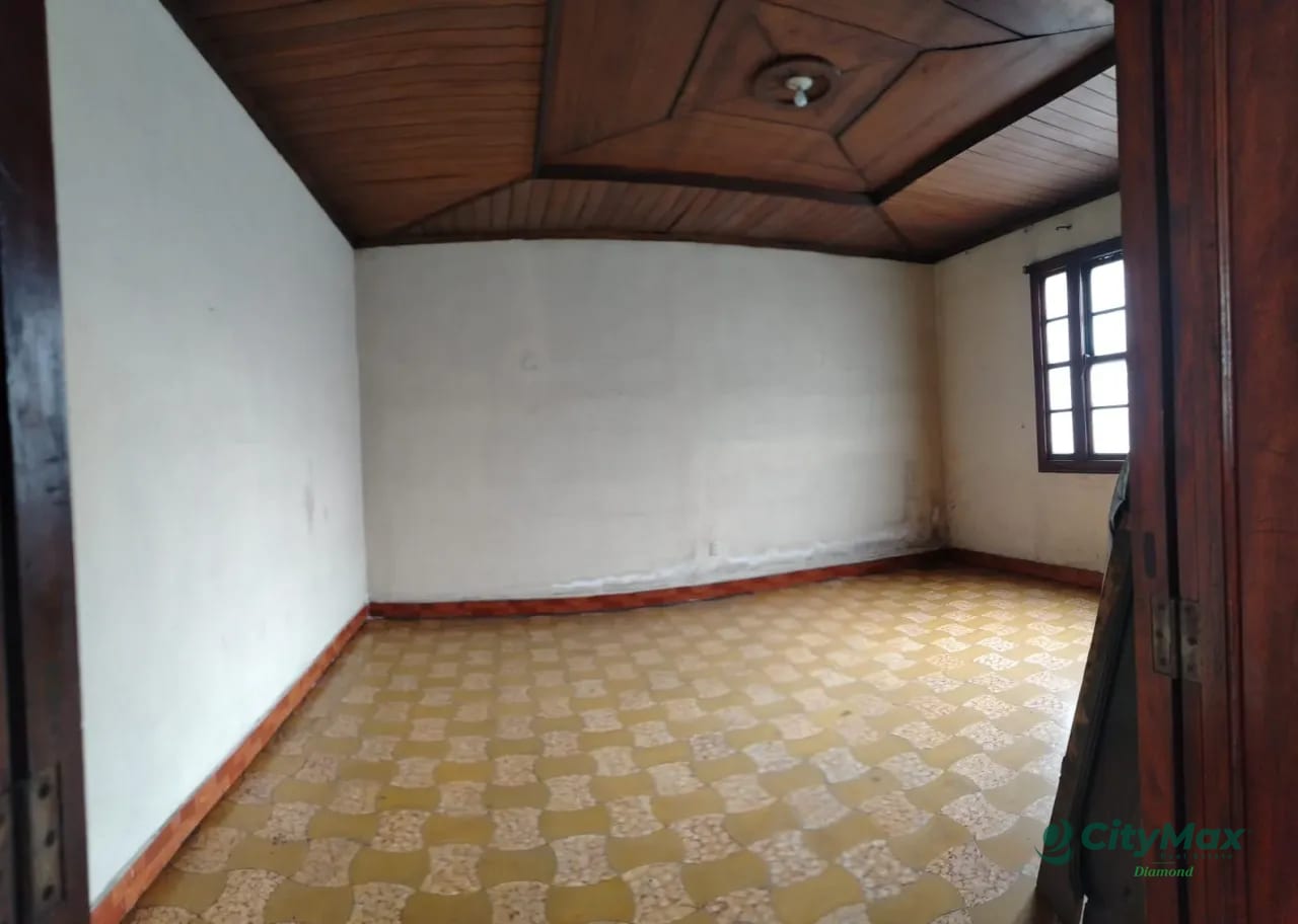 Casa en renta uso comercial zona 1 — Casa en Alquiler en Centro Vivo, Zona 1, Guatemala, Ciudad — foto 3 de 6