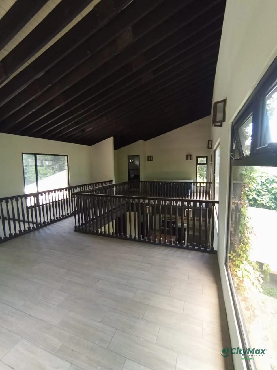 Casa en venta Cerca de La antigua Guatemala — Casa en Venta en Santa Lucía Milpas Altas, Sacatepéquez — foto 2 de 4