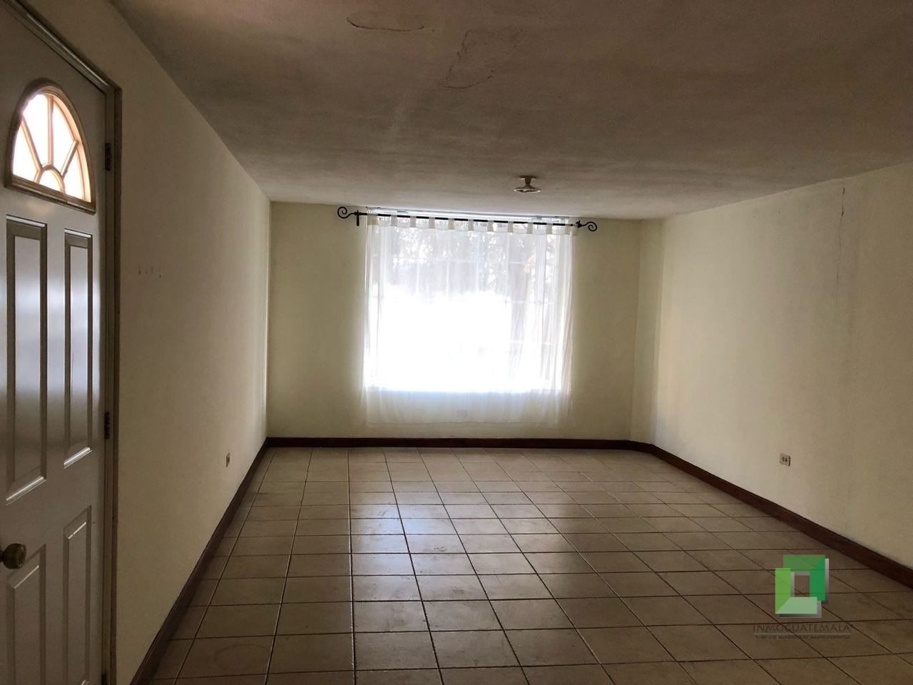 Casa venta 1 nivel sector A10 — Casa en Venta en Vista al Valle, Zona 8 Mixco, Guatemala, Ciudad — foto 1 de 7