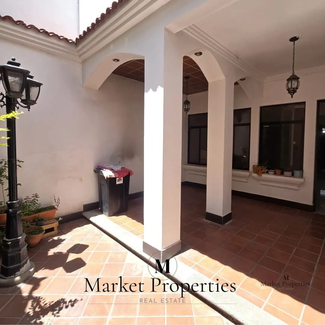 Casa en venta Zona 16 de 4 habitaciones — Casa en Venta en MonteSolar, Zona 16, Guatemala, Ciudad — foto 2 de 8