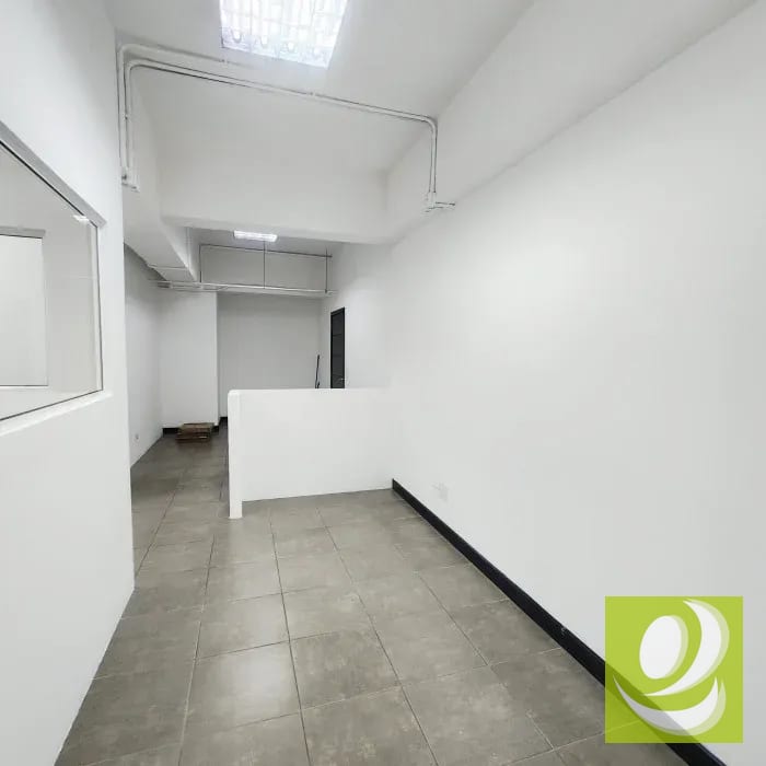 Oficina Moderna en Renta Zona 10 — Oficina en Alquiler en Zona 10, Guatemala, Ciudad — foto 10 de 10