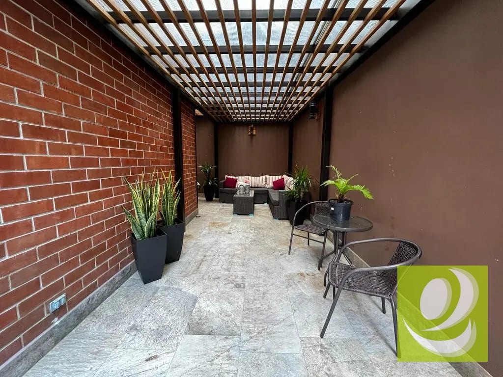 APARTAMENTO AMPLIO EN VENTA EN ZONA 10 — Apartamento en Venta en Zona 10, Guatemala, Ciudad — foto 4 de 6