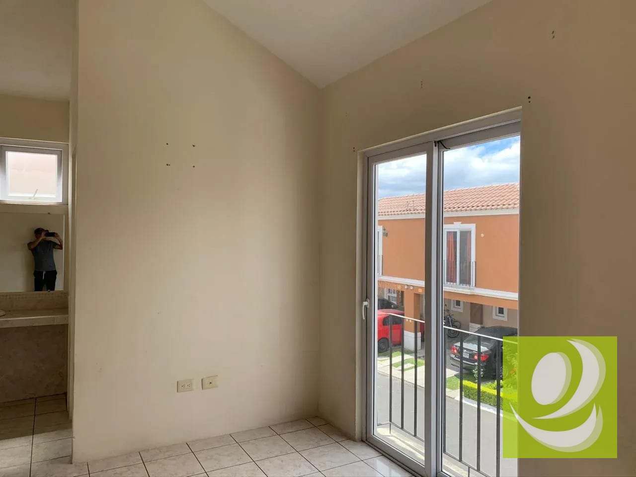 Vendo casa en Condado Catalina, Villa Nueva — Casa en Venta en Condado Catalina, Villa Nueva, Guatemala, Ciudad — foto 9 de 16