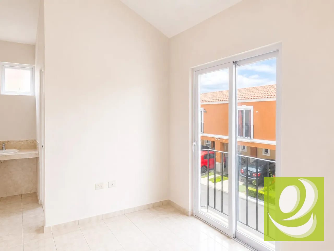 Condado Catalina Vendo Casa — Casa en Venta en Villa Nueva, Guatemala, Ciudad — foto 6 de 8