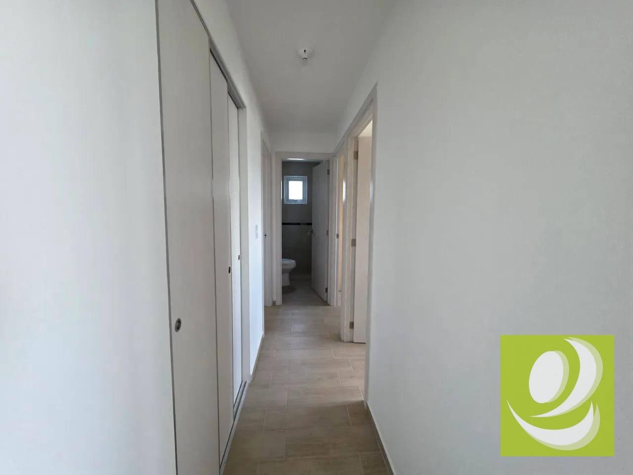APARTAMENTO EN VENTA/RENTA EN ZONA 12 ANDARES DOCE — Apartamento en Venta en Andares Doce, Zona 12, Guatemala, Ciudad — foto 7 de 10