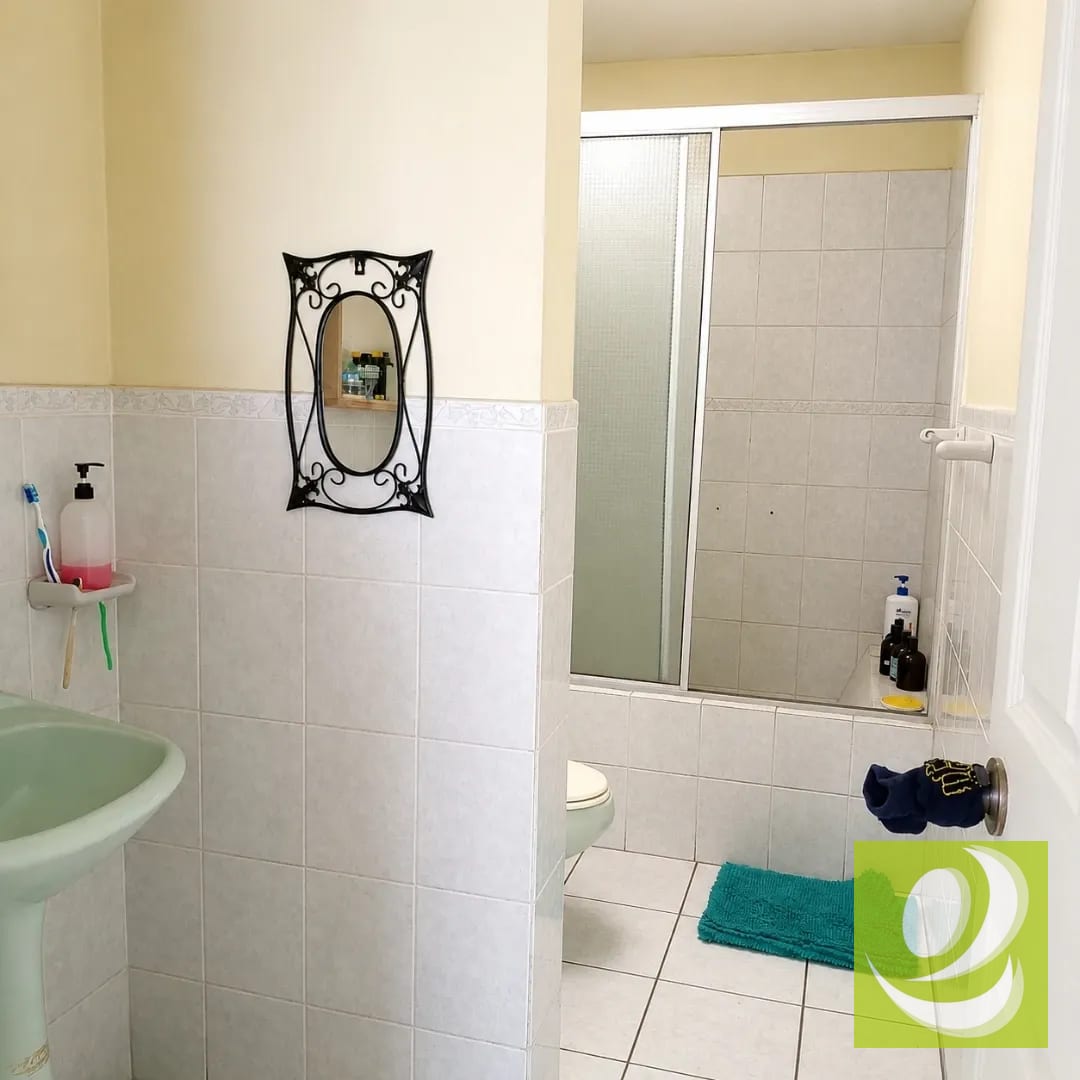 Casa en Venta en Colonia Santa Ana zona 5 cdad — Casa en Venta en Zona 5, Guatemala, Ciudad — foto 5 de 7