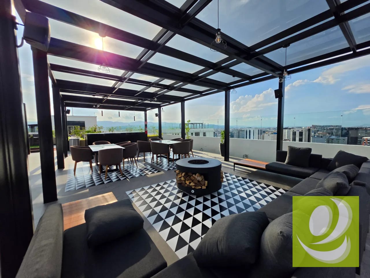 Apartamento en VENTA O RENTA zona 10 con linea blanca — Apartamento en Venta en Atarah, Zona 10, Guatemala, Ciudad — foto 16 de 17