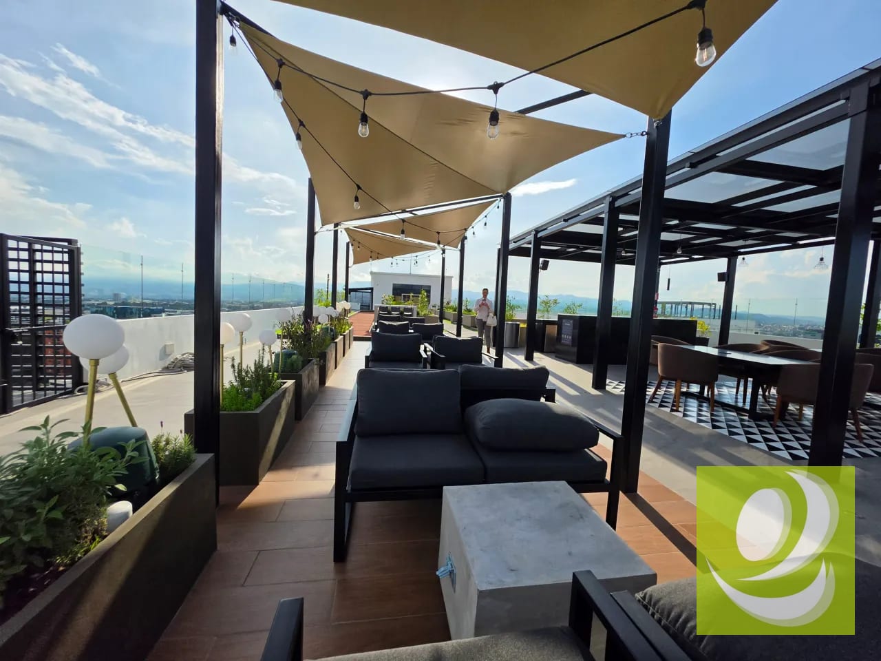 Apartamento en VENTA O RENTA zona 10 con linea blanca — Apartamento en Venta en Atarah, Zona 10, Guatemala, Ciudad — foto 17 de 17