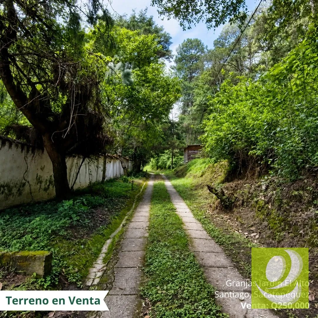 Terreno en Venta en Santiago Sacatepéquez — Terreno en Venta en Santiago Sacatepéquez, Sacatepéquez — foto 1 de 7