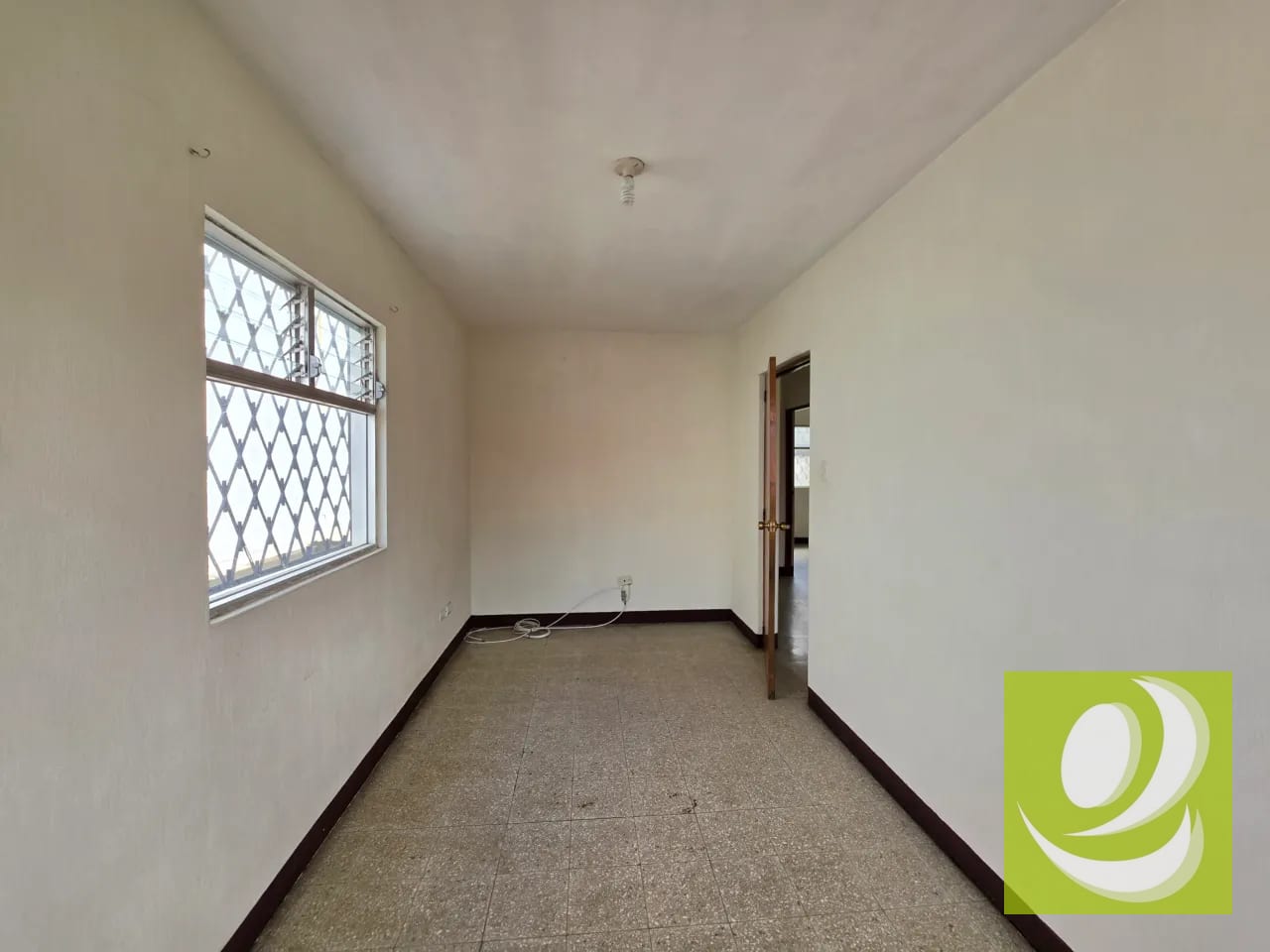 🏡 Casa de 2 Niveles en Venta – Kaminal Juyú II, Zona 7, Ciudad de Guatemala Precio de venta: Q2,200,000 Código interno: PVC-014-06-26 — Casa en Venta en Kaminaljuyú, Zona 7, Guatemala, Ciudad — foto 9 de 12