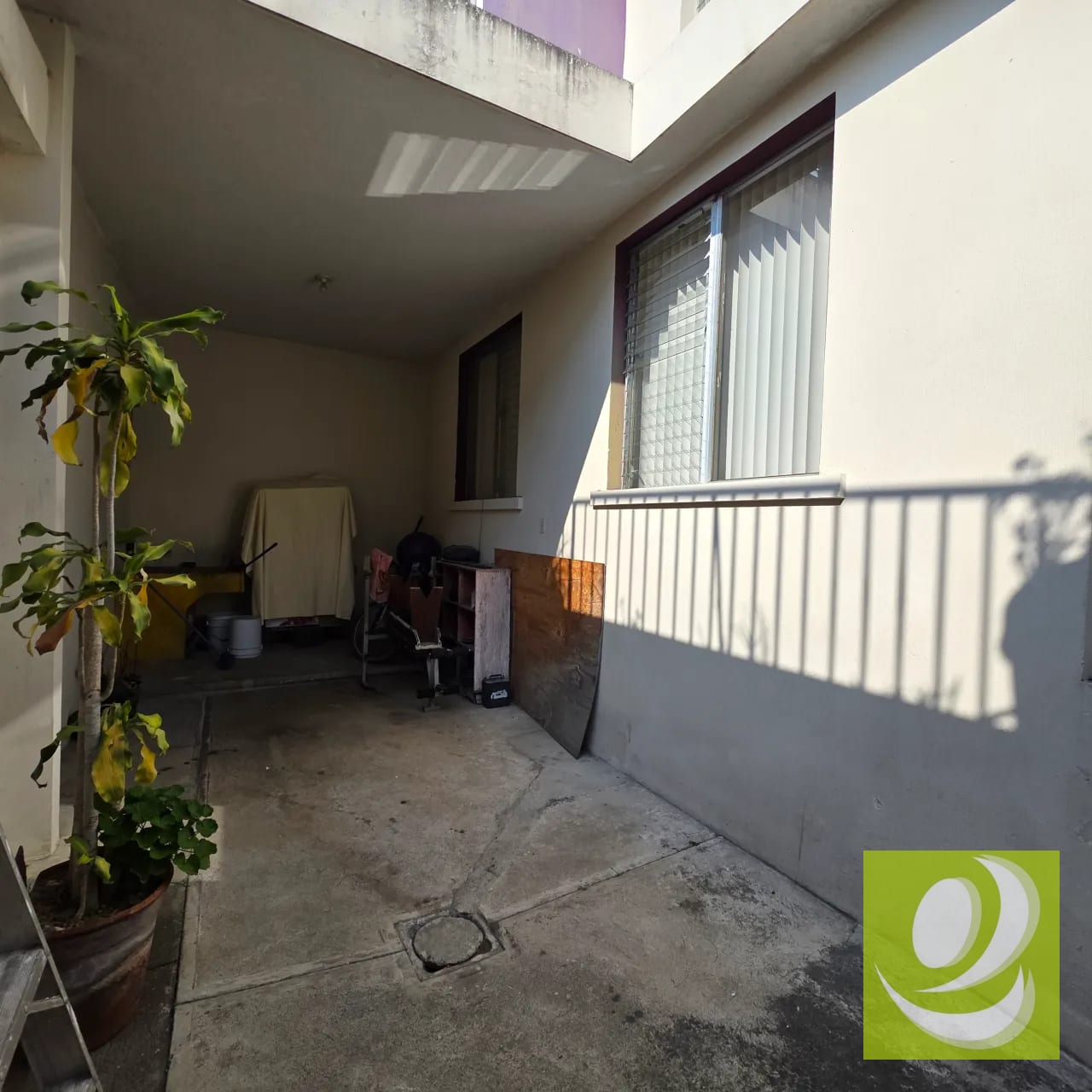 Invierte en una Propiedad con Doble Potencial | Valle del Sol — Casa en Venta en Zona 4 Mixco, Guatemala, Ciudad — foto 5 de 6