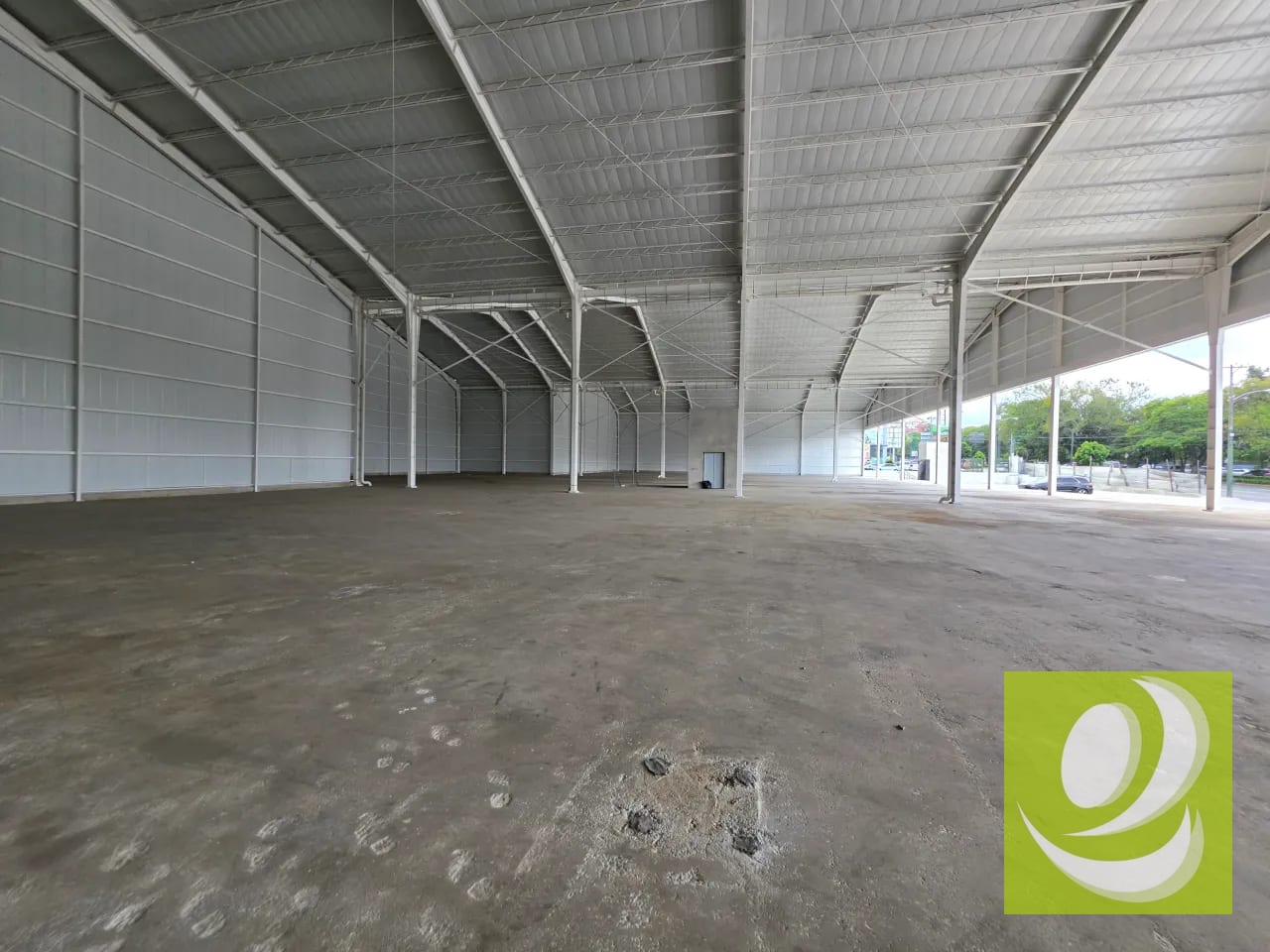 En Renta Nave Comercial en Calzada Roosevelt — Bodega / Ofibodega en Alquiler en Zona 11, Guatemala, Ciudad — foto 3 de 9