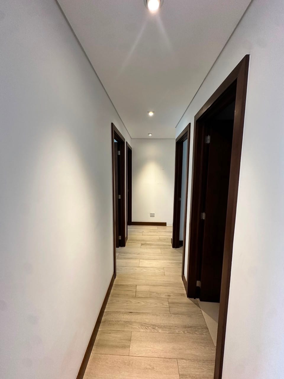 Apartamento en venta | 3 habitaciones | 2 parqueos | Reserva Diez, zona 10 — Apartamento en Venta en Reserva Diez, Zona 10, Guatemala, Ciudad — foto 4 de 7