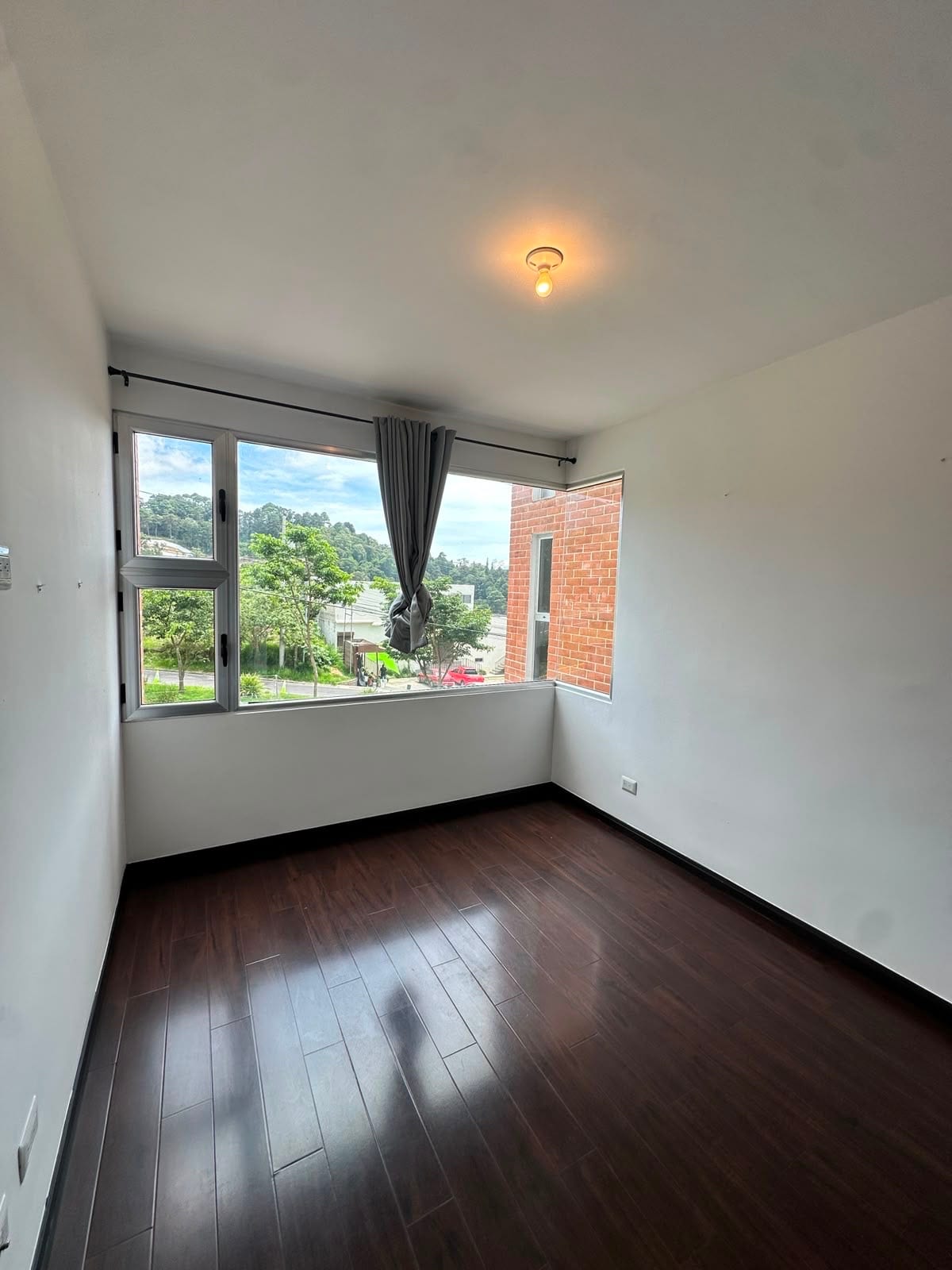 Apartamento en venta | 3 habitaciones | 2 parqueos | 2 baños | Nueva Caledonia, zona 16 — Apartamento en Venta en Nueva Caledonia, Zona 16, Guatemala, Ciudad — foto 4 de 11