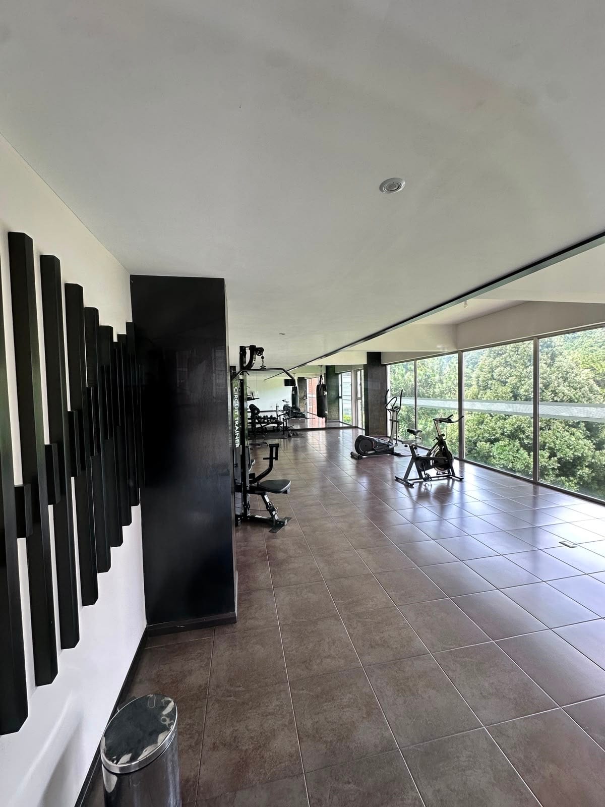 Apartamento en venta | 3 habitaciones | 2 parqueos | 2 baños | Nueva Caledonia, zona 16 — Apartamento en Venta en Nueva Caledonia, Zona 16, Guatemala, Ciudad — foto 10 de 11