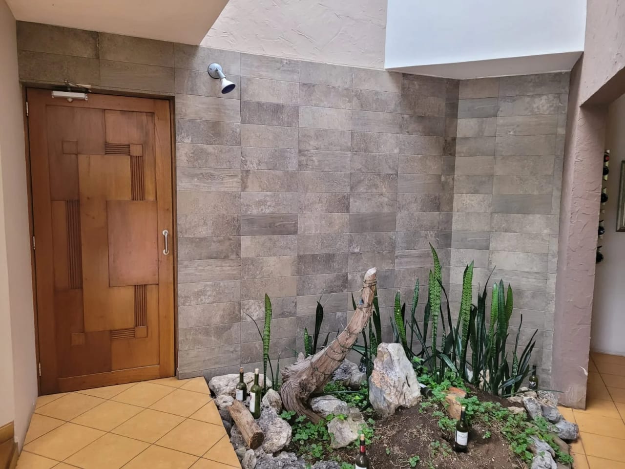 *CARR. A SAN JOSE PINULA, LOS MANANTIALES, CASA EN VENTA* — Casa en Venta en Los Manantiales, Carretera a El Salvador, Guatemala, Ciudad — foto 7 de 13