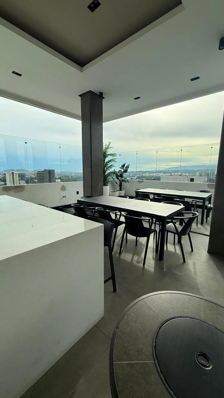 *Z.10 Ciudad Vieja Vendo o Alquilo Apartamento en Nuevo Edificio Bonadiez* +1 — Apartamento en Venta en Bonadiez, Zona 10, Guatemala, Ciudad — foto 7 de 12