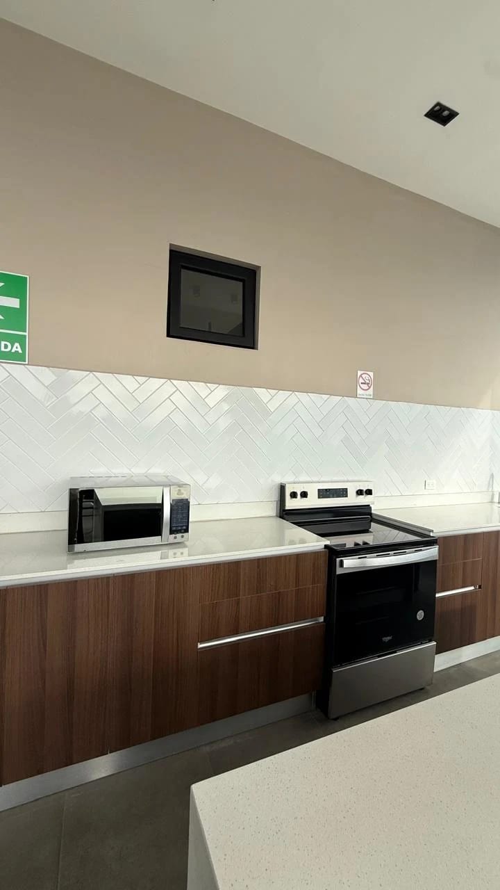 *Z.10 Ciudad Vieja Vendo o Alquilo Apartamento en Nuevo Edificio Bonadiez* +1 — Apartamento en Venta en Bonadiez, Zona 10, Guatemala, Ciudad — foto 10 de 12