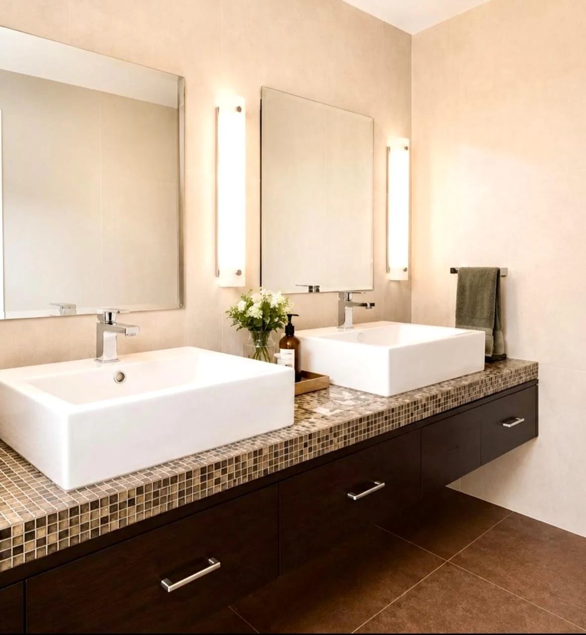 *casa en Venta KM 13.5 Puerta Parada* (+1) — Casa en Venta en Paseo Residencias, Carretera a El Salvador, Guatemala, Ciudad — foto 7 de 8