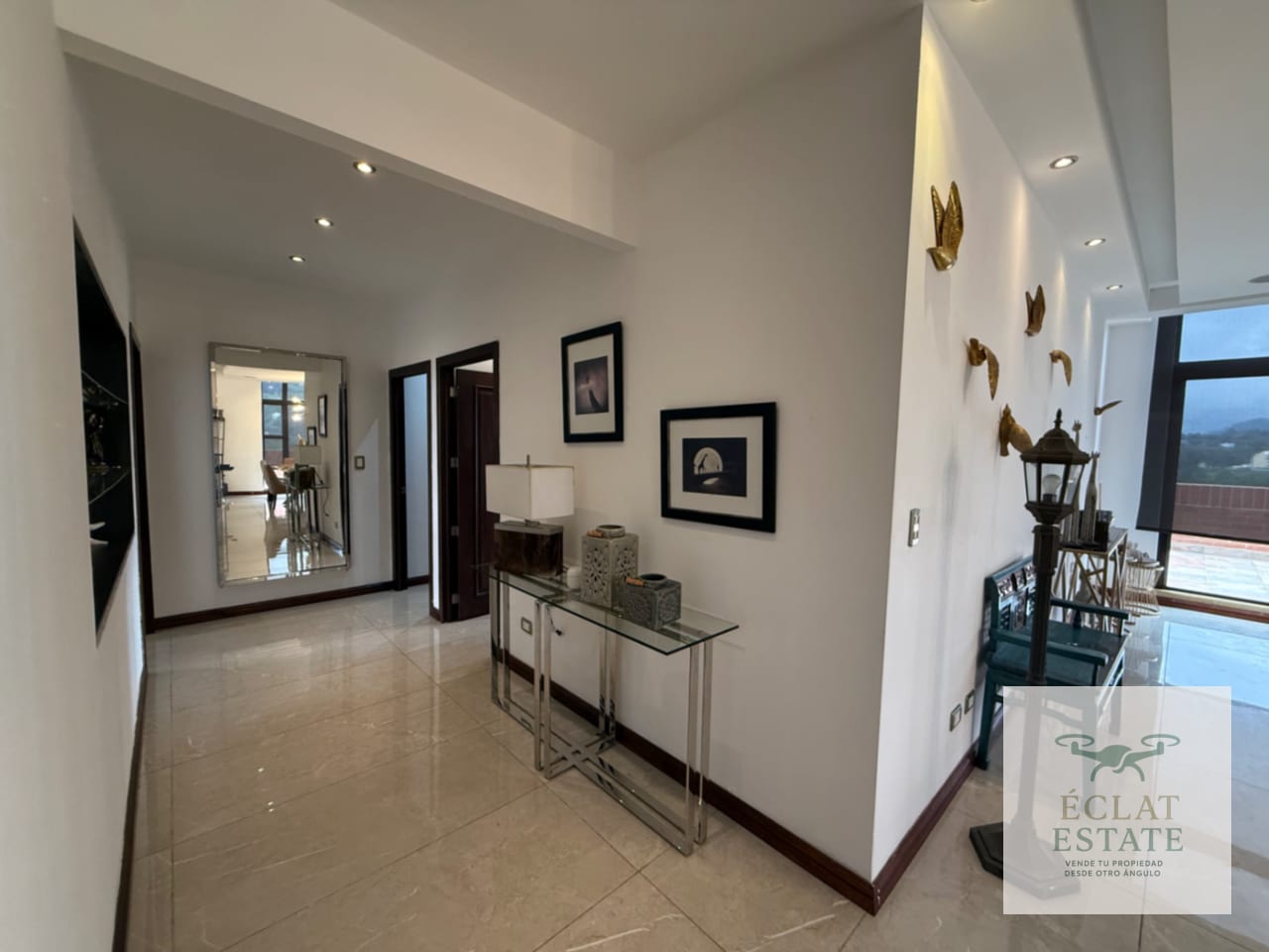 Penthouse amueblado en renta en Vista Hermosa I, Zona 15 — Apartamento en Alquiler en Catalonia, Zona 15, Guatemala, Ciudad — foto 2 de 11