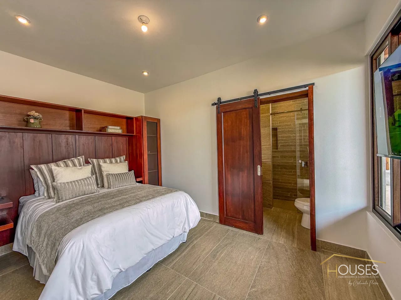 Vendo Casa en Los Franciscanos Club Residencial, Ciudad vieja — Casa en Venta en Ciudad Vieja, Sacatepéquez — foto 7 de 12