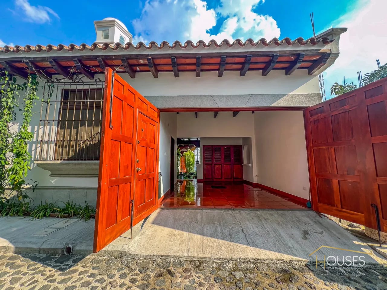 Rento Casa en Altos de San Pedro, San Pedro las Huertas — Casa en Alquiler en Antigua, Sacatepéquez — foto 2 de 17