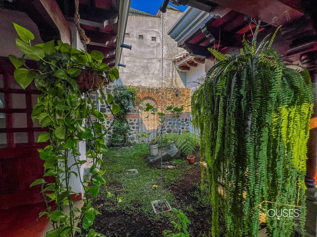 Rento Casa en Altos de San Pedro, San Pedro las Huertas — Casa en Alquiler en Antigua, Sacatepéquez — foto 8 de 17