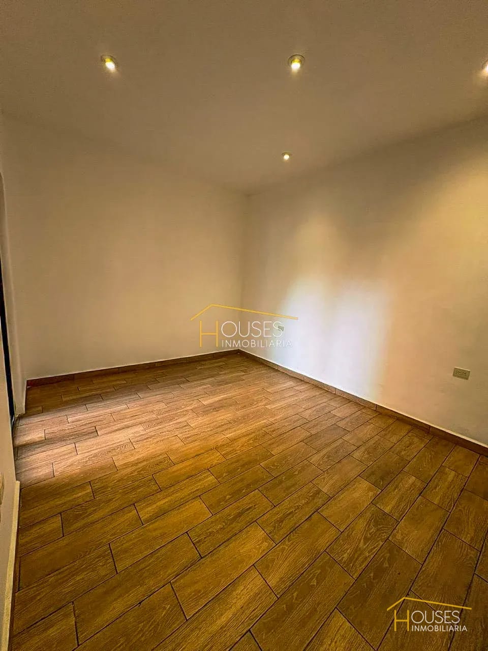 Vendo Casa en Antigua Gardens, Alotenango — Casa en Venta en Alotenango, Sacatepéquez — foto 5 de 8