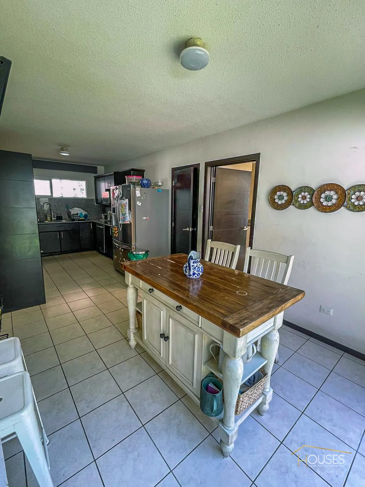 Vendo Casa en Las Luces del Encinal, Zona 7 Mixco — Casa en Venta en El Encinal, Zona 7 Mixco, Guatemala, Ciudad — foto 6 de 16