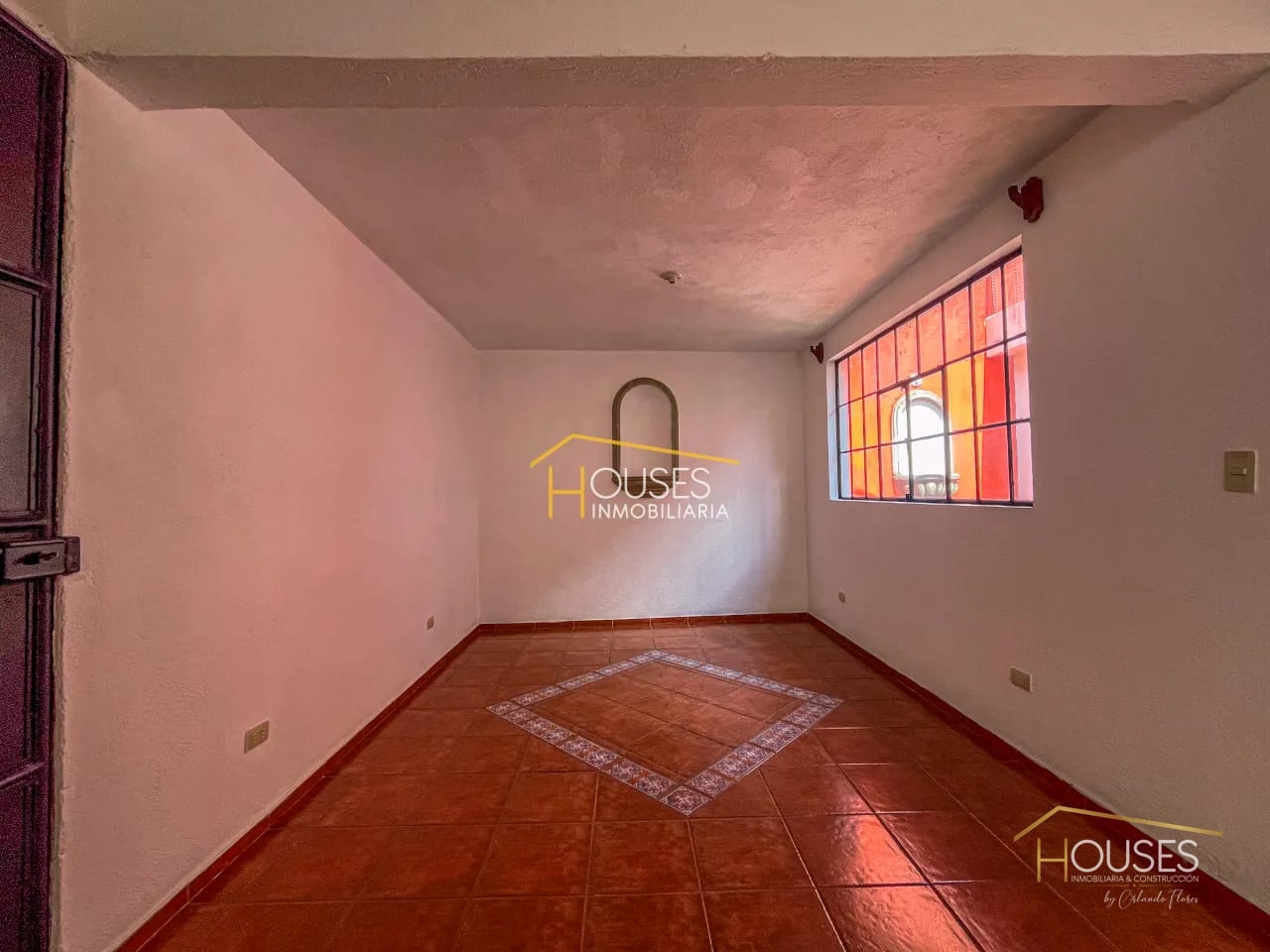Vendo Casa en San Pedro las Huertas, Antigua Guatemala — Casa en Venta en San Pedro Las Huertas, Antigua, Sacatepéquez — foto 10 de 16