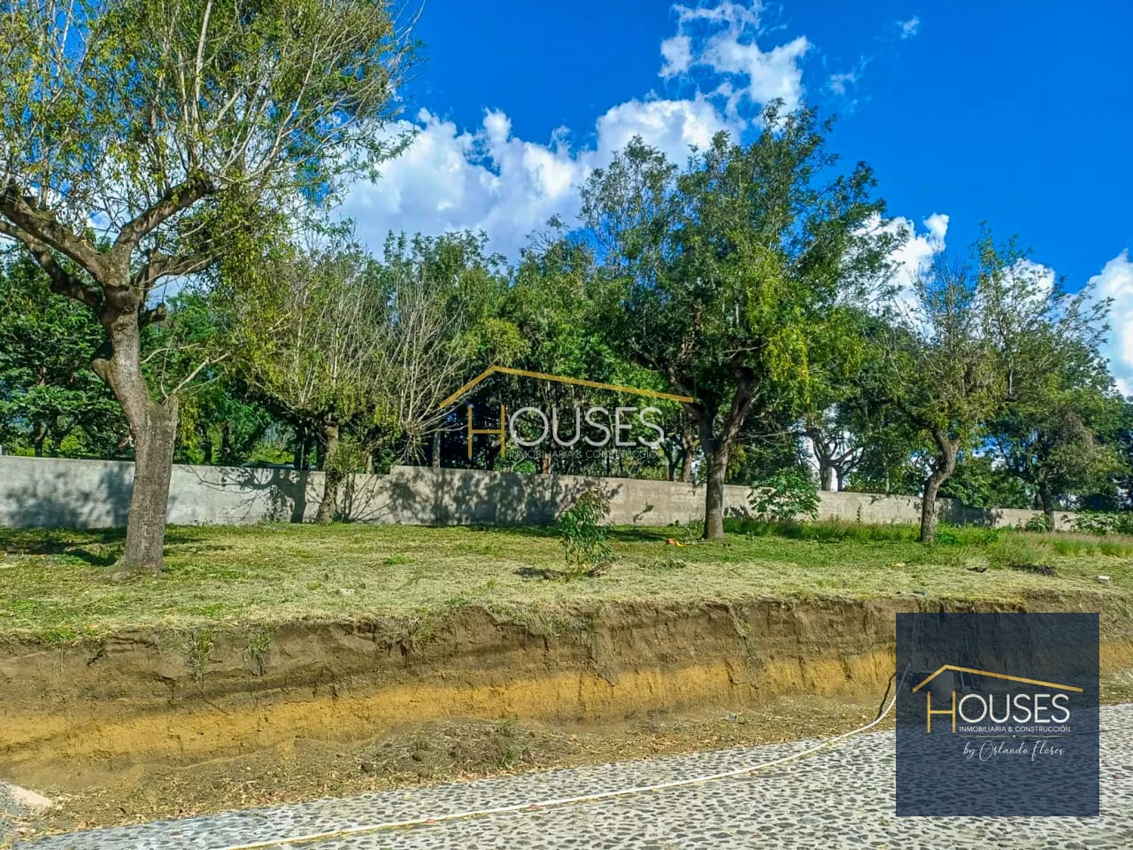 Vendo Terreno en Condominio Santa Sofia, carretera a San Juan Alotenango, Ciudad Vieja, Sacatepéquez — Terreno en Venta en Ciudad Vieja, Sacatepéquez — foto 4 de 8