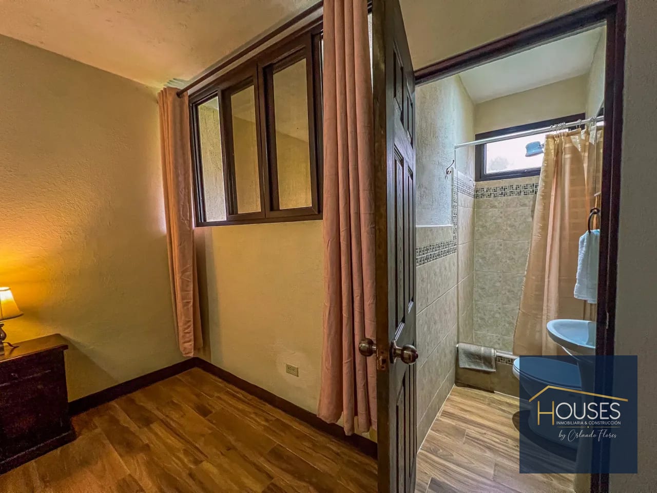 Rento Apartamento en Gravileas y Jacarandas, Antigua G. — Apartamento en Alquiler en Las Gravileas, Antigua, Sacatepéquez — foto 11 de 13