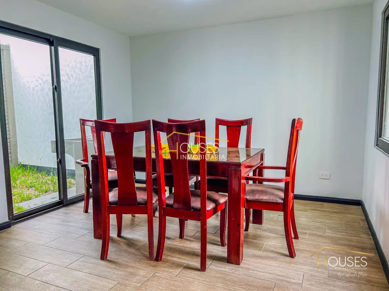 Casa en Renta en Condado Antigua, Alotenango — Casa en Alquiler en Alotenango, Sacatepéquez — foto 2 de 15
