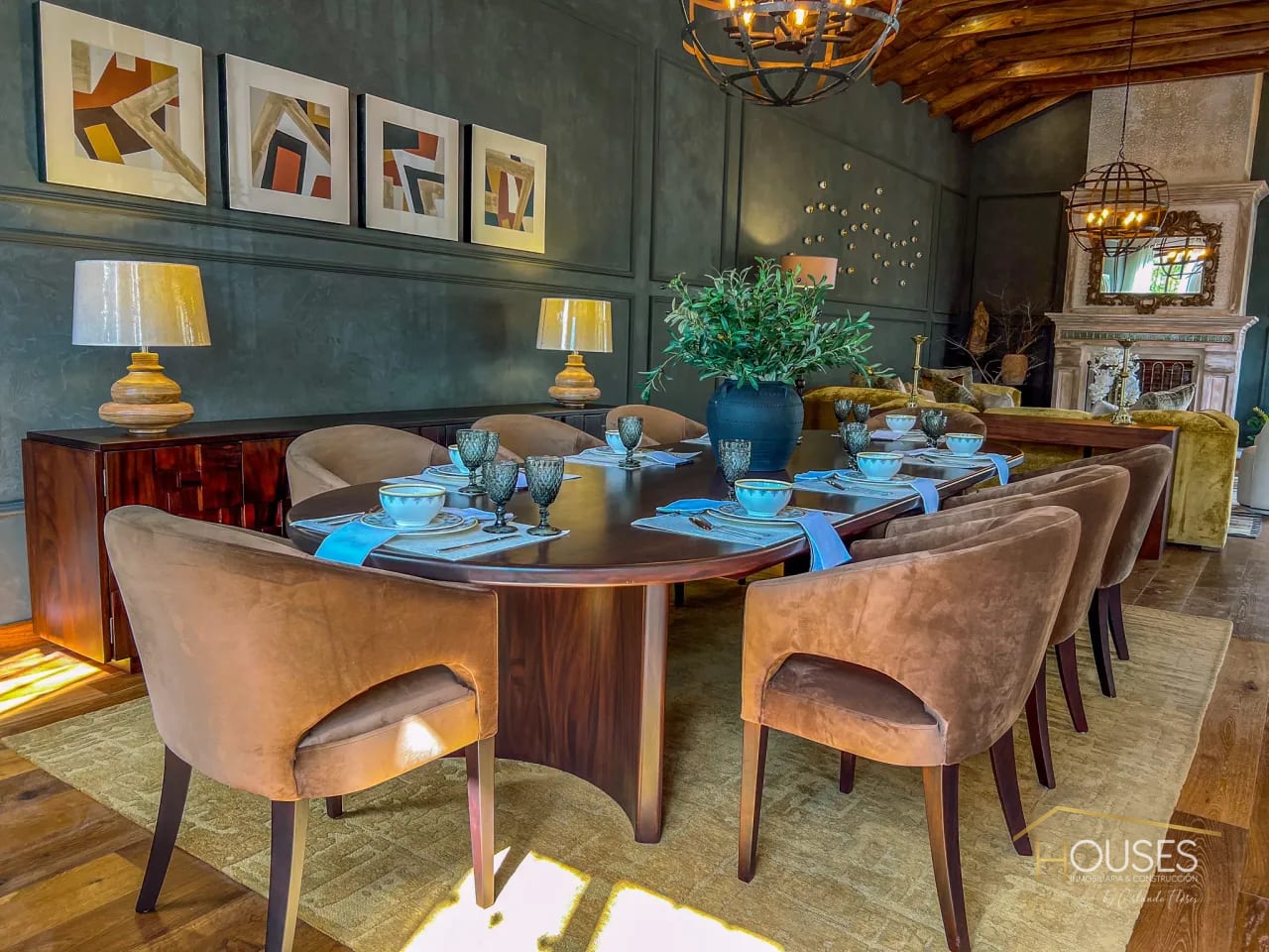 Vendo Casa en Paseo Antigua, Antigua Guatemala — Casa en Venta en Antigua, Sacatepéquez — foto 1 de 17