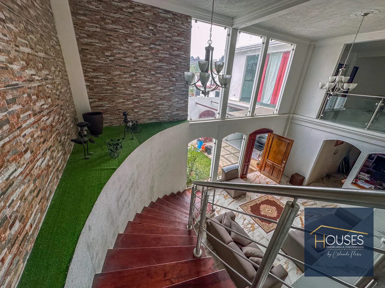 Vendo Casa en Residencial Vistas de Florencia, Santa Lucía Milpas Altas — Casa en Venta en Santa Lucía Milpas Altas, Sacatepéquez — foto 10 de 17