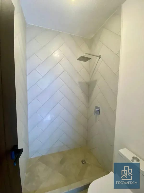 Casa nueva en alquiler, Laureles de San Isidro, Zona 16 — Casa en Alquiler en Zona 16, Guatemala, Ciudad — foto 9 de 10