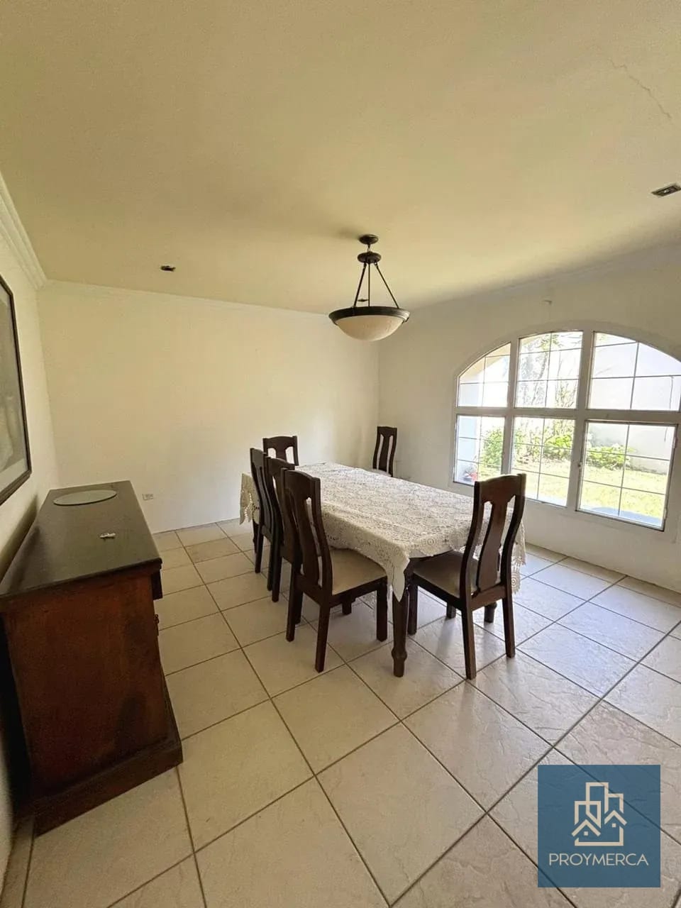 Casa en venta, Condominio Orquídeas, San Cristóbal, Zona 8 de Mixco — Casa en Venta en Zona 8 Mixco, Guatemala, Ciudad — foto 3 de 11