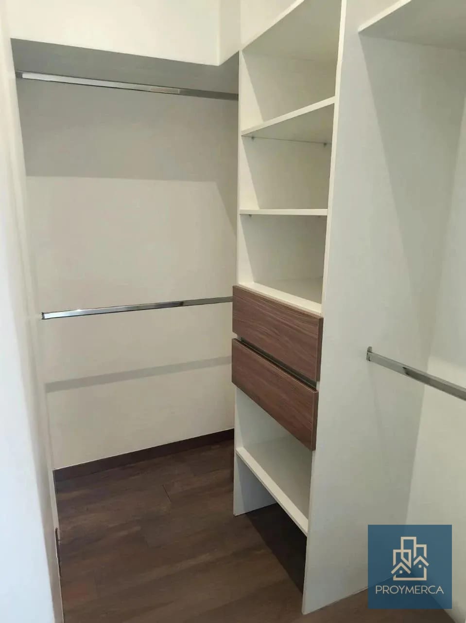 Apartamento en venta, Edificio Moretti, Zona 10 — Apartamento en Venta en Moretti, Zona 10, Guatemala, Ciudad — foto 7 de 12