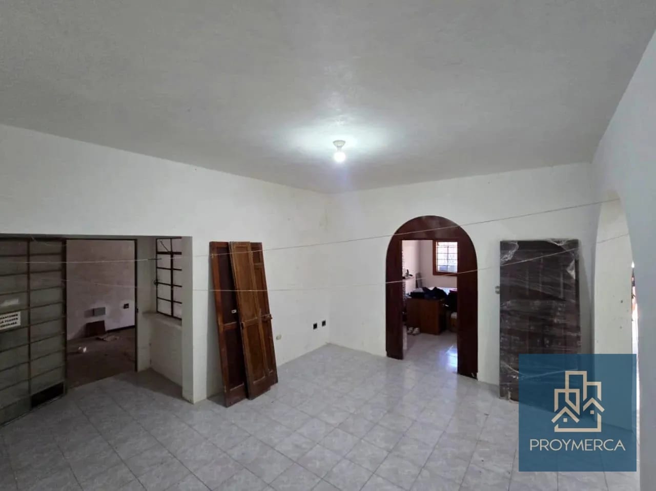 Área de bodega y ofibodega en alquiler, Ciudad de Guatemala, Zona 9 — Bodega / Ofibodega en Alquiler en Zona 9, Guatemala, Ciudad — foto 6 de 10