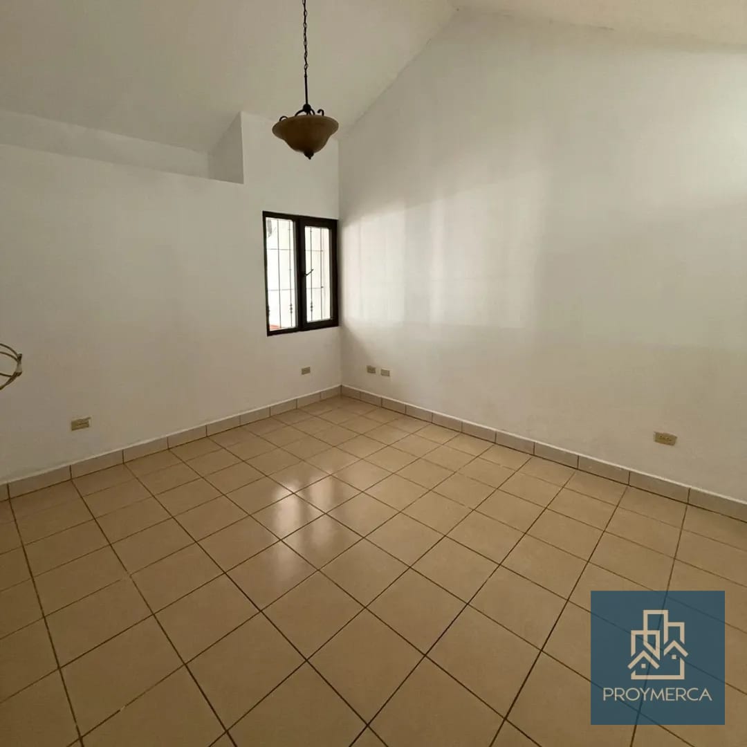 Casa colonial en venta, Jardines de San Isidro, Zona 16 — Casa en Venta en Zona 16, Guatemala, Ciudad — foto 4 de 16
