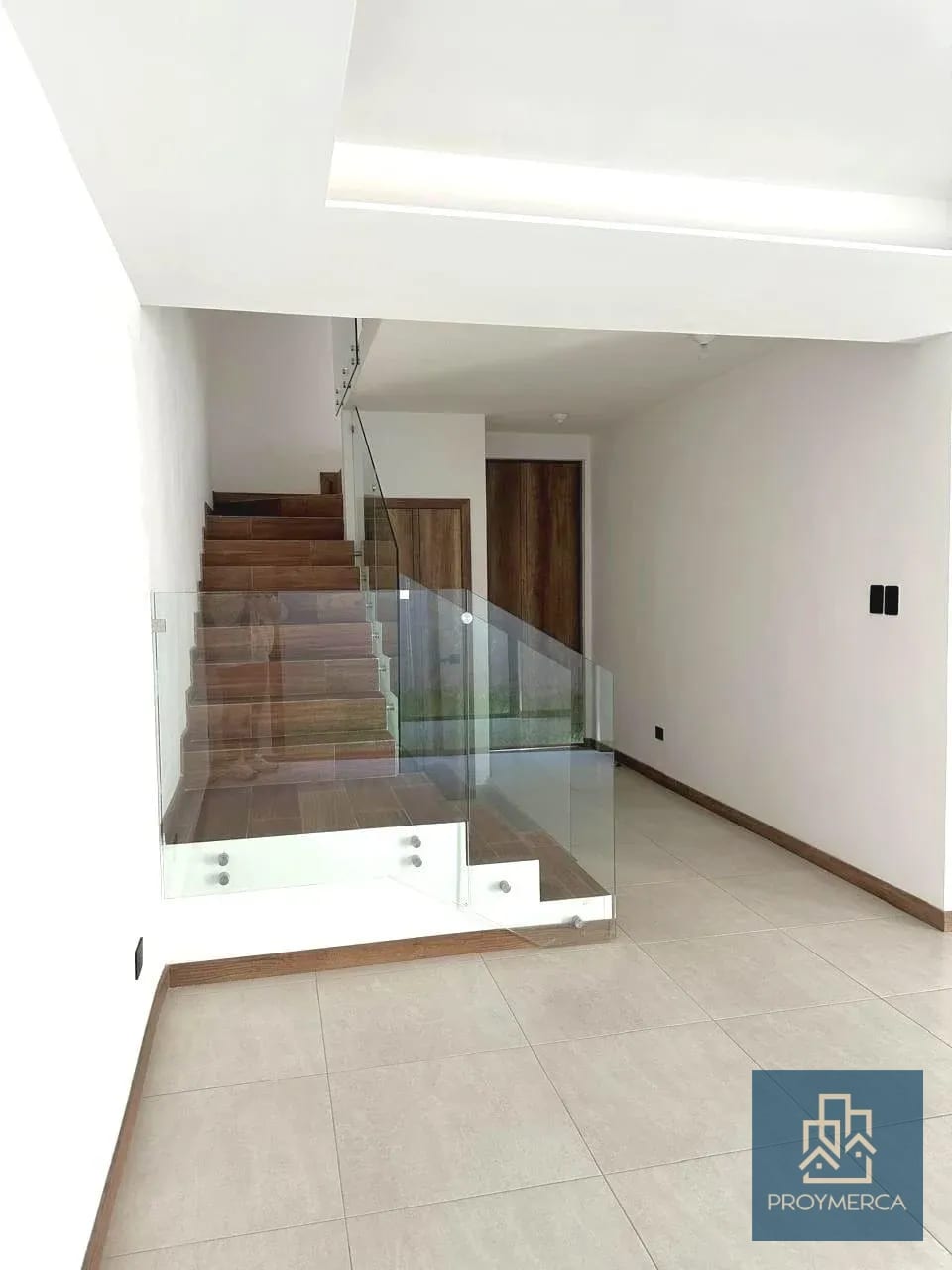 Casa en alquiler, Condominio Danté Kanajuyú, Zona 16 — Casa en Alquiler en Zona 16, Guatemala, Ciudad — foto 7 de 17