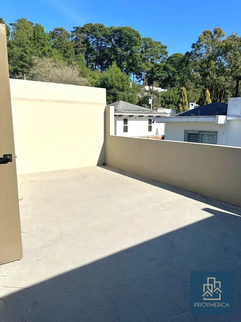 Casa en alquiler, Condominio Danté Kanajuyú, Zona 16 — Casa en Alquiler en Zona 16, Guatemala, Ciudad — foto 13 de 17