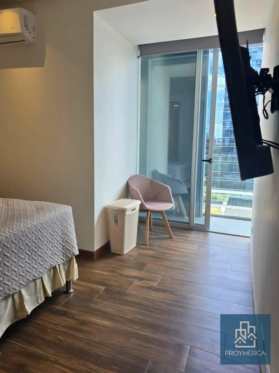 Apartamento amueblado en alquiler, Edificio AVIA, Zona 10 — Apartamento en Alquiler en Avia, Zona 10, Guatemala, Ciudad — foto 4 de 11