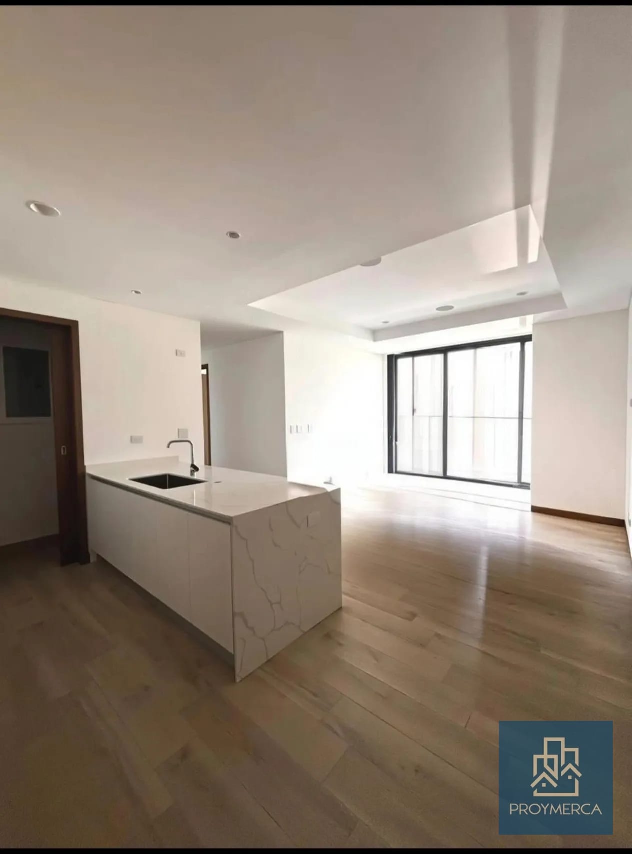 Apartamento en Alquiler zona 10 — Apartamento en Alquiler en Ferré Diez, Zona 10, Guatemala, Ciudad — foto 2 de 9