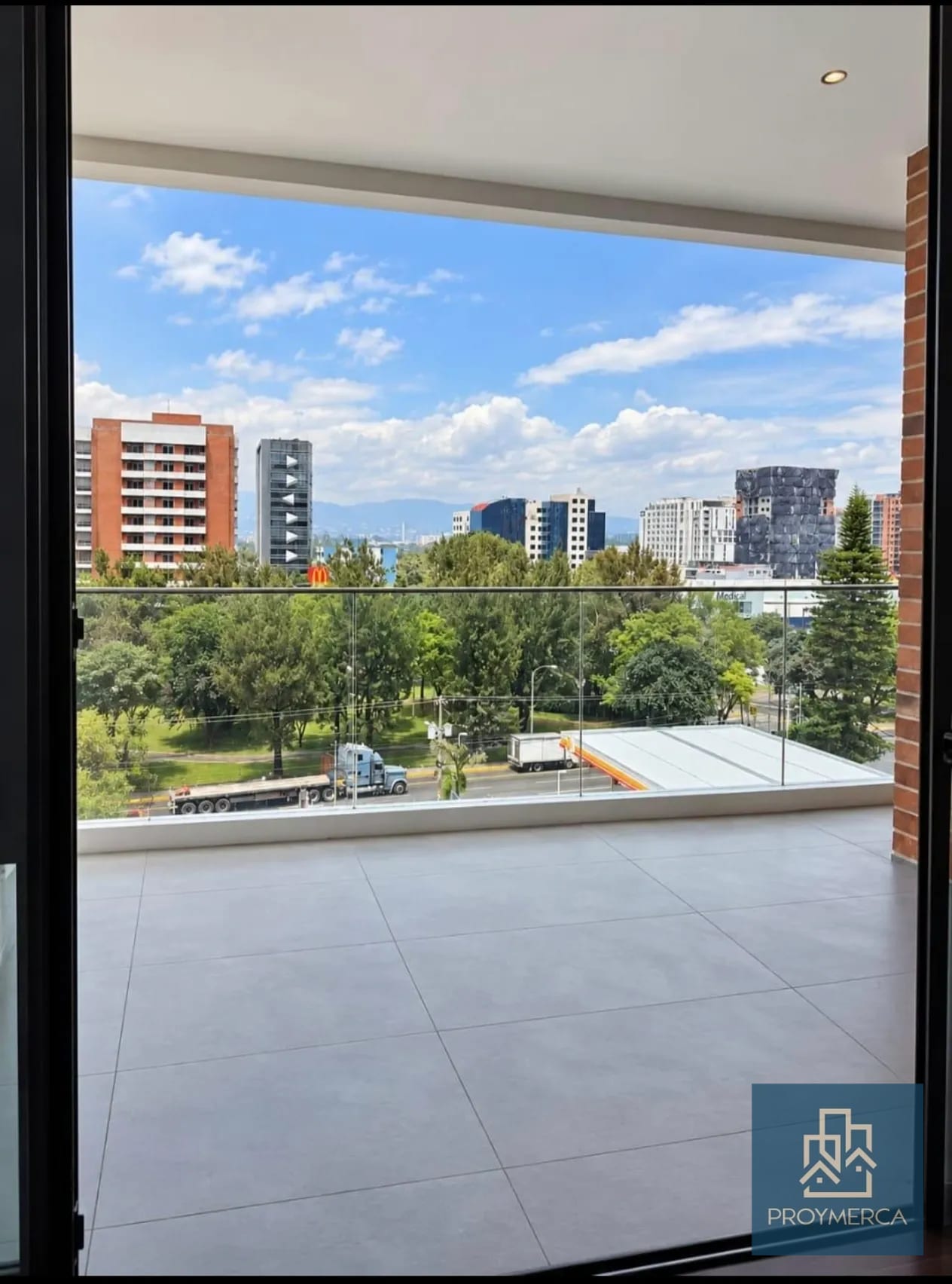Precioso Apartamento en Alquiler zona 14 — Apartamento en Alquiler en Zona 14, Guatemala, Ciudad — foto 3 de 14